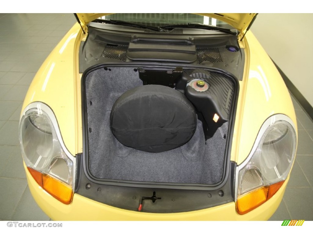 1999 Porsche Boxster Standard Boxster Model Trunk Photo #66613519