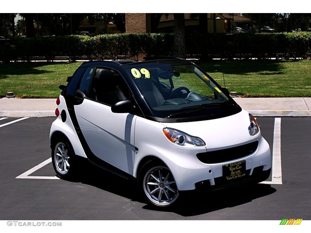 Crystal White 2009 Smart fortwo passion cabriolet Exterior Photo #66616670