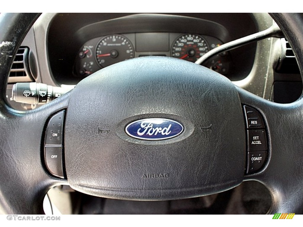 2006 Ford F250 Super Duty XL SuperCab Medium Flint Steering Wheel Photo #66618020