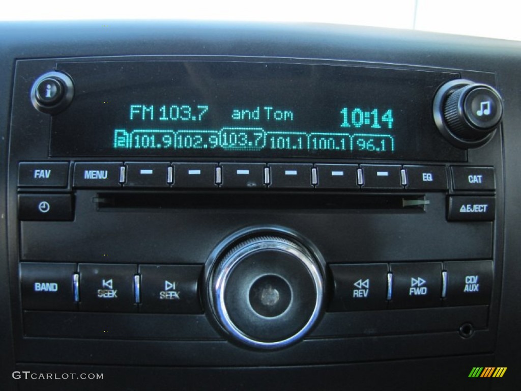 2010 Chevrolet Silverado 2500HD Extended Cab 4x4 Audio System Photo #66618878