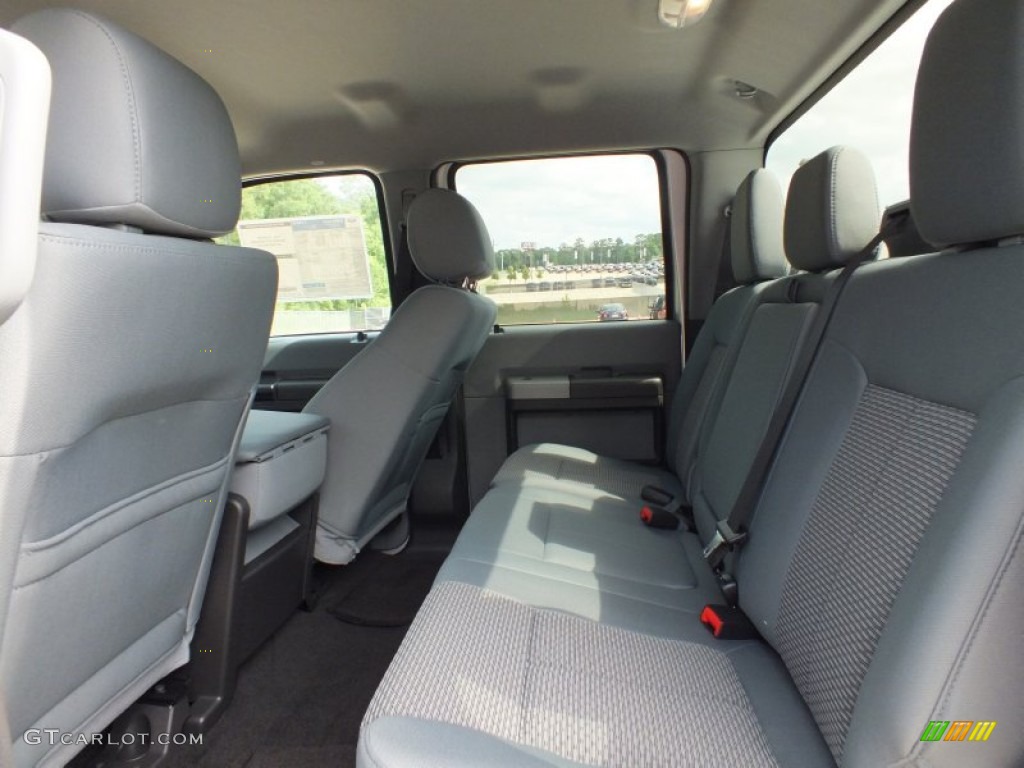 2012 F350 Super Duty XLT Crew Cab 4x4 - Ingot Silver Metallic / Steel photo #4