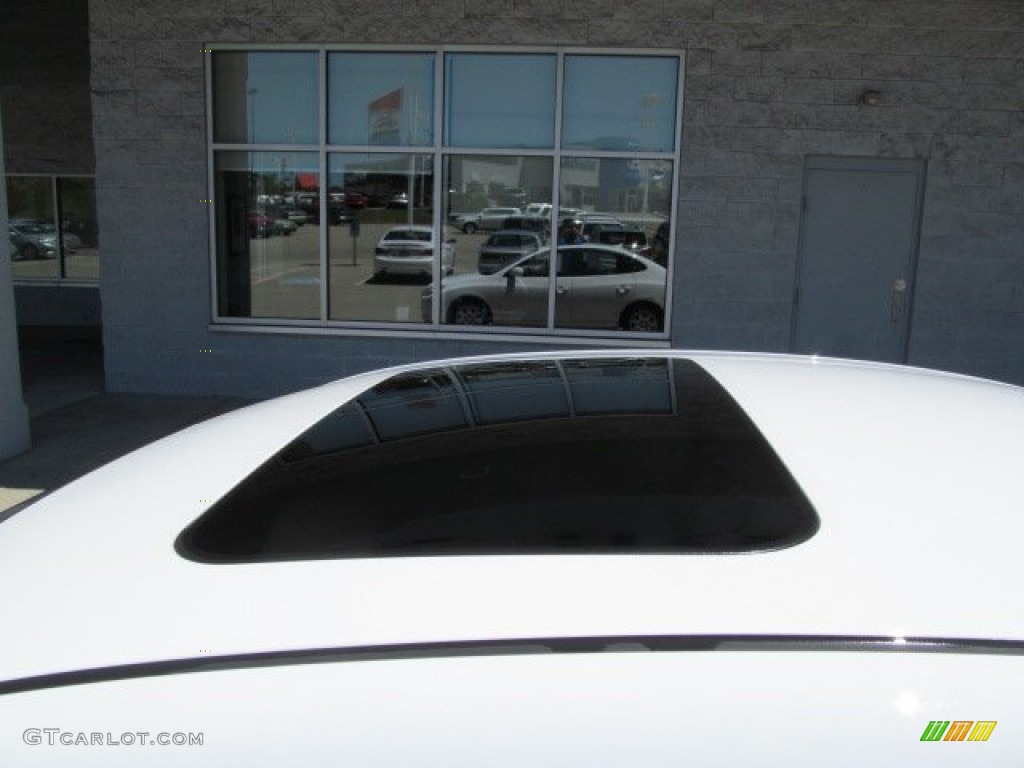 2009 Elantra GLS Sedan - Captiva White / Beige photo #3