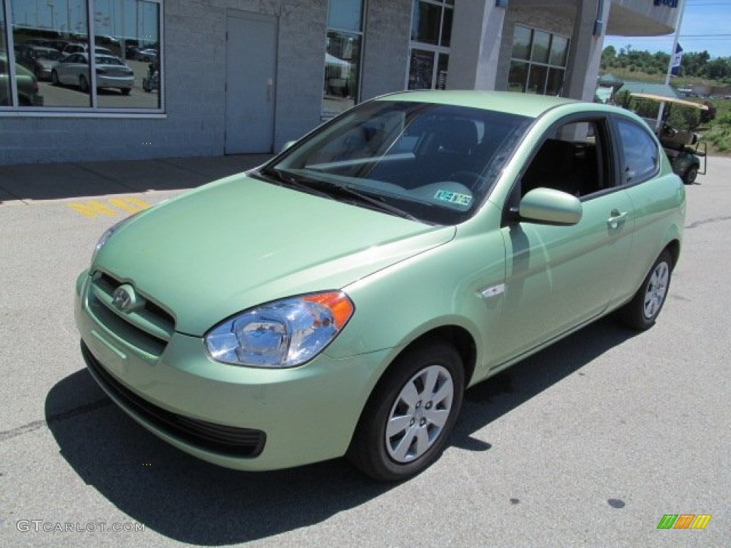 Apple Green Metallic 2011 Hyundai Accent GL 3 Door Exterior Photo #66621742