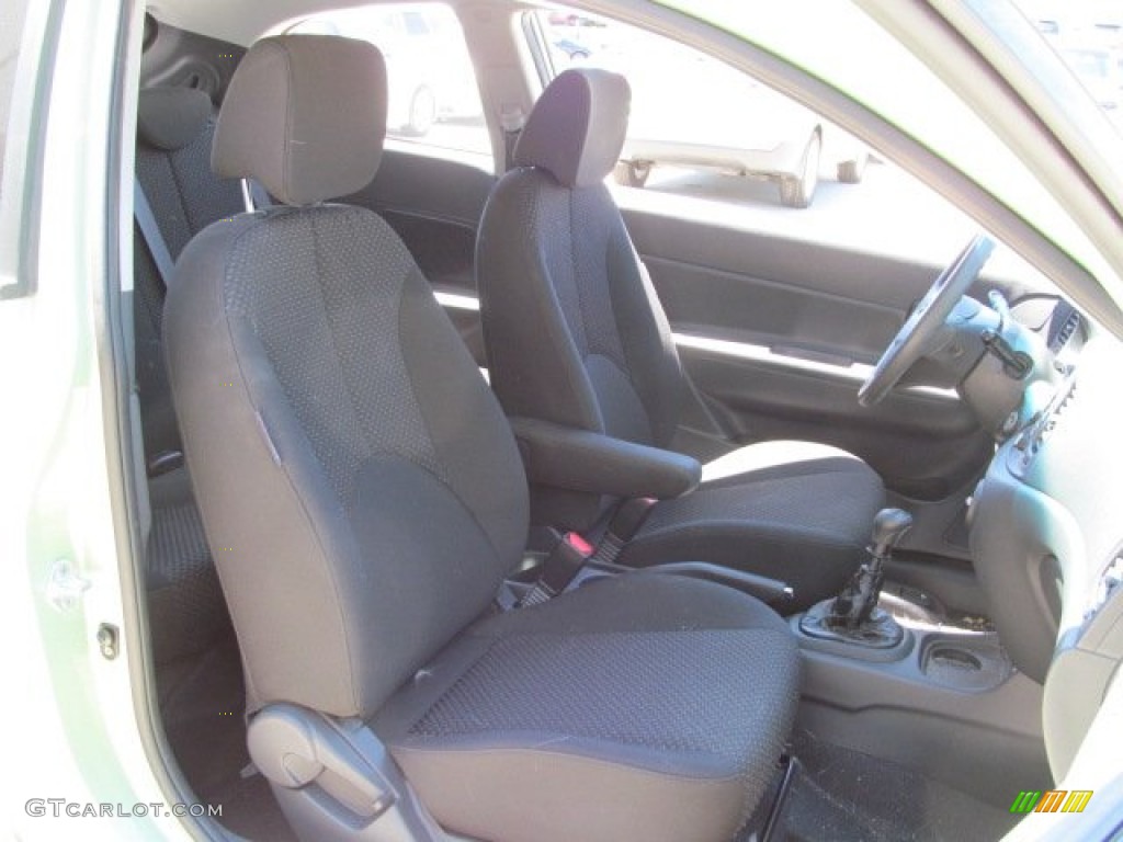 Black Interior 2011 Hyundai Accent GL 3 Door Photo #66621857