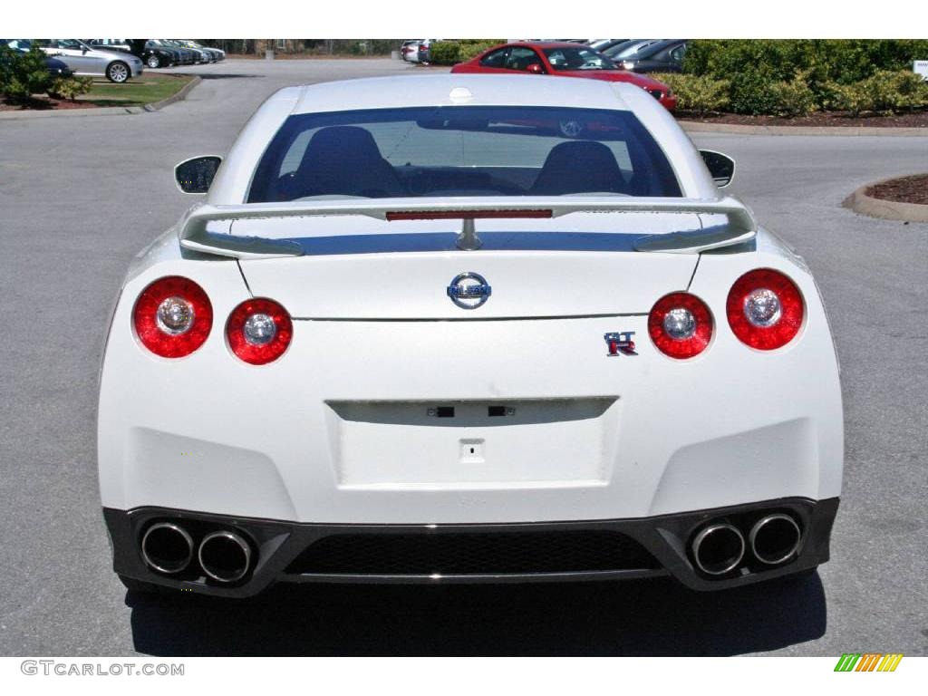 2009 GT-R Premium - Ivory White / Gray photo #6