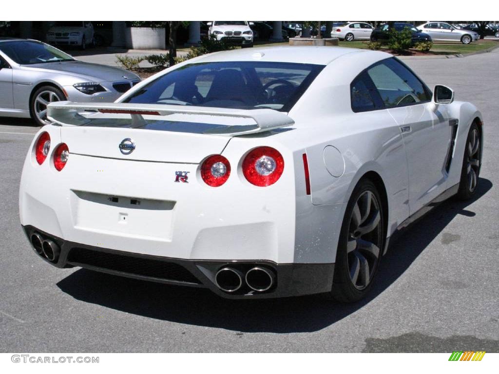 2009 GT-R Premium - Ivory White / Gray photo #7
