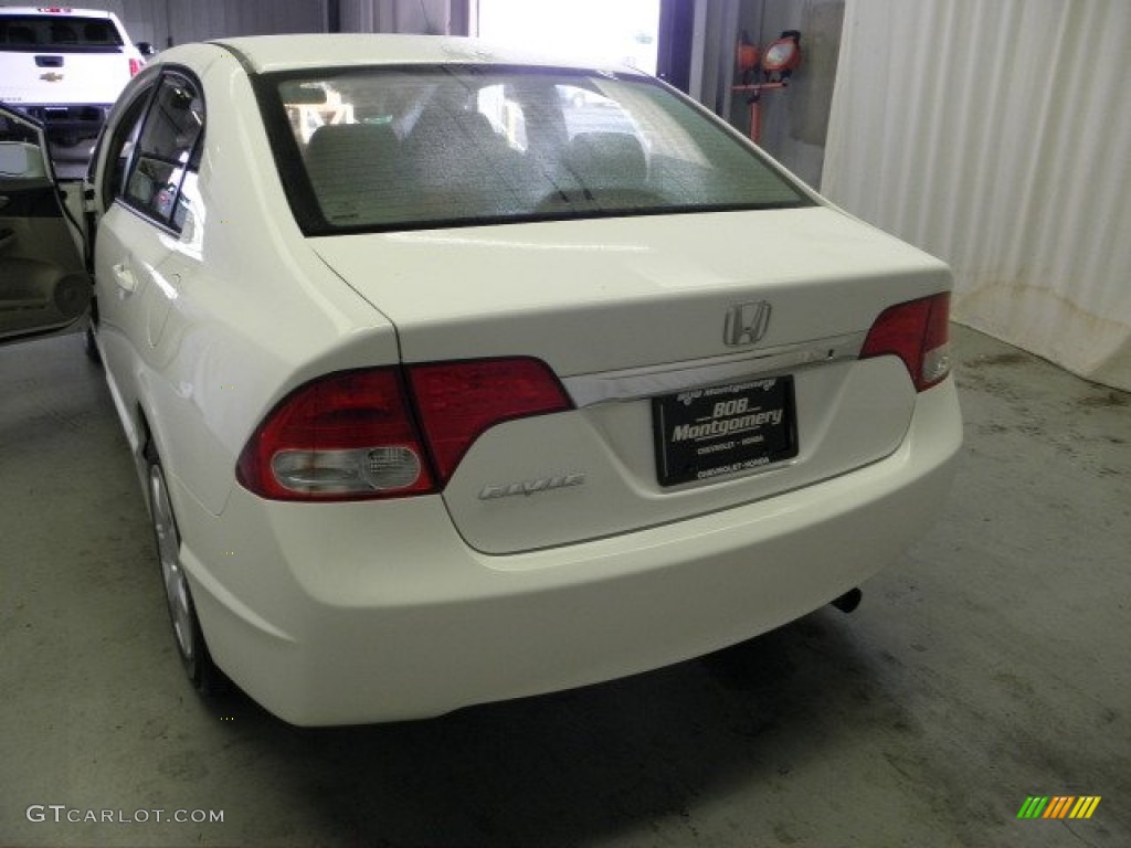 2010 Civic LX Sedan - Taffeta White / Beige photo #11
