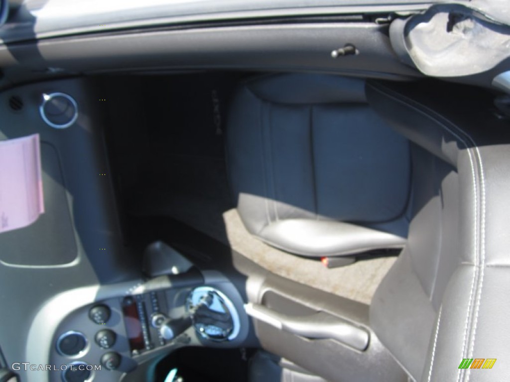 2007 Solstice GXP Roadster - Sly Gray / Ebony photo #41