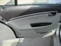 2007 Silver Pearl Metallic Saturn Aura XE  photo #17