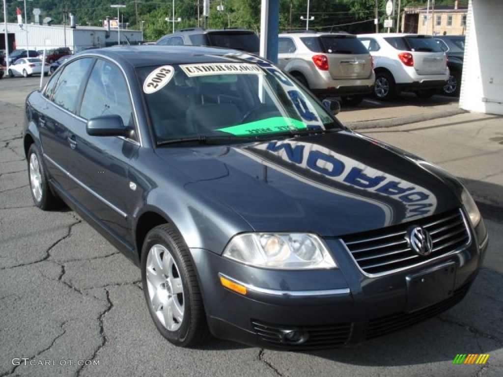 2003 Passat GLX 4Motion Sedan - Blue Anthracite Pearl / Black photo #2