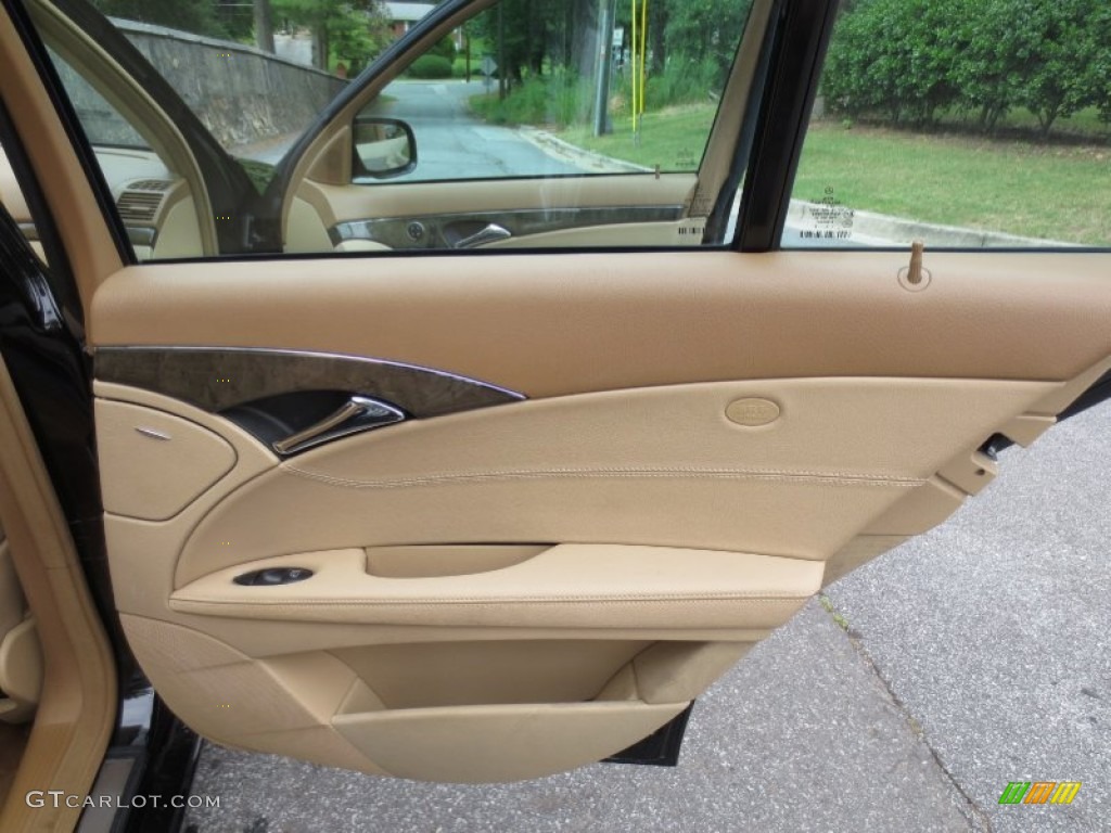 2009 Mercedes-Benz E 350 Sedan Cashmere Door Panel Photo #66627485