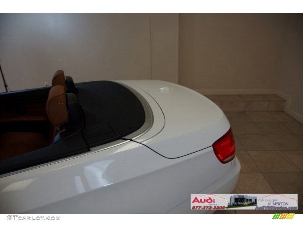 2009 3 Series 328i Convertible - Alpine White / Saddle Brown Dakota Leather photo #94