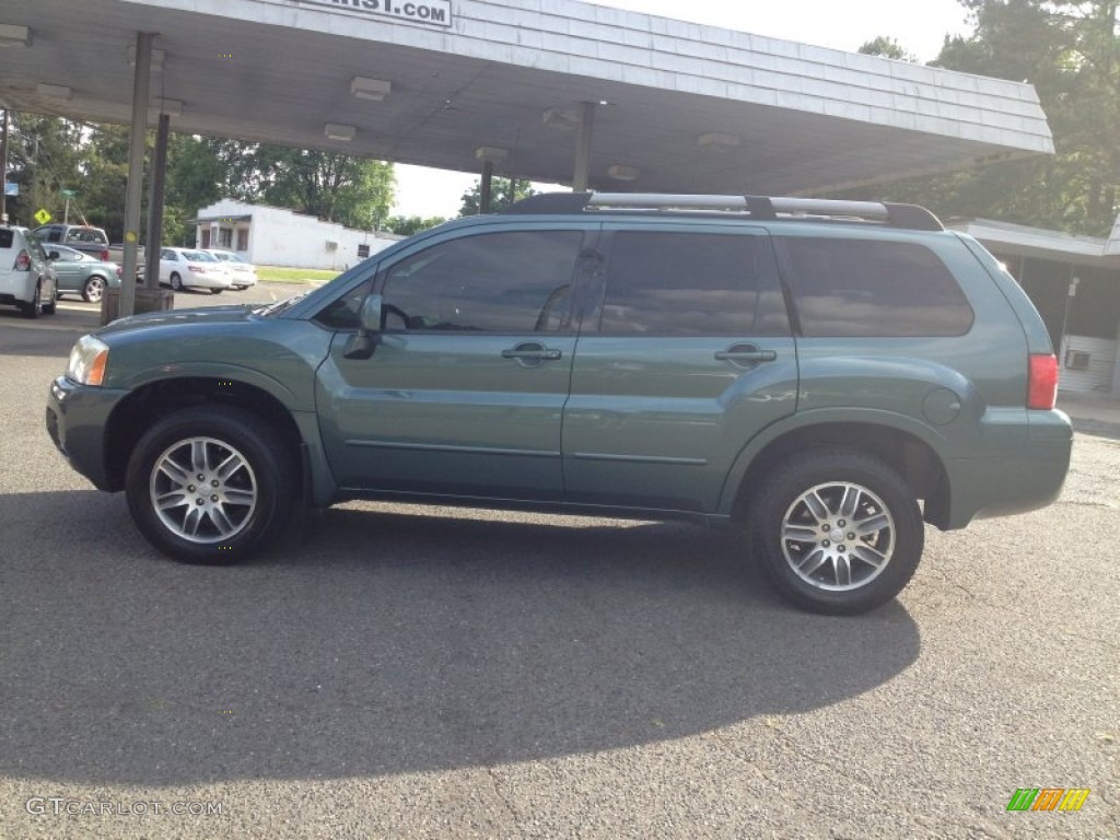 2005 Endeavor Limited AWD - Machine Green Metallic / Sand Blast Beige photo #6