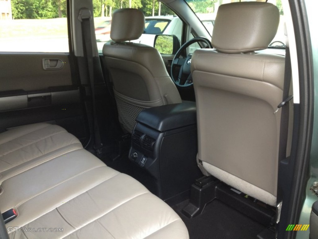 2005 Endeavor Limited AWD - Machine Green Metallic / Sand Blast Beige photo #17