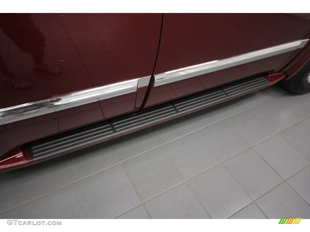 2010 QX 56 4WD - Deep Garnet Red / Graphite photo #52