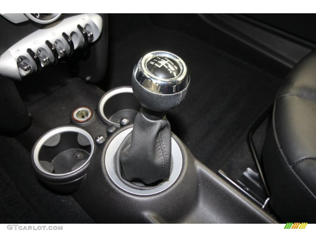 2008 Mini Cooper S Clubman 6 Speed Manual Transmission Photo #66633197
