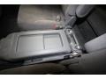 2005 Silver Pearl Metallic Honda Odyssey EX  photo #35