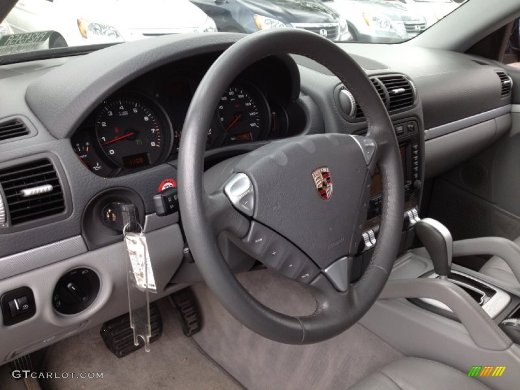 2006 Porsche Cayenne Tiptronic Stone/Steel Grey Dashboard Photo #66634031