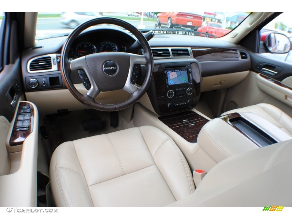 Cocoa/Light Cashmere Interior 2008 GMC Yukon Denali AWD Photo #66636983