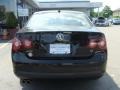 Black Uni - Jetta SE Sedan Photo No. 5
