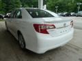 Super White - Camry SE Photo No. 4
