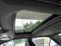 Super White - Camry SE Photo No. 12