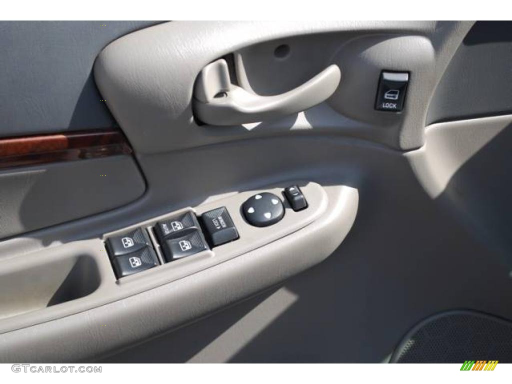 2005 Impala LS - Laser Blue Metallic / Medium Gray photo #13