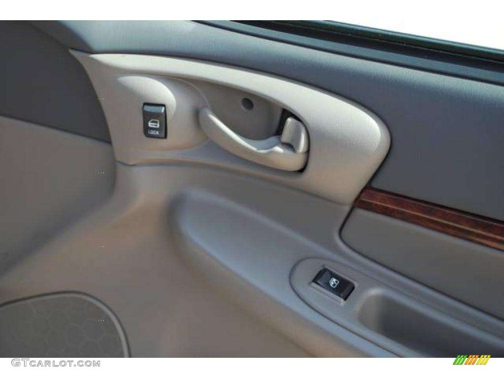 2005 Impala LS - Laser Blue Metallic / Medium Gray photo #20