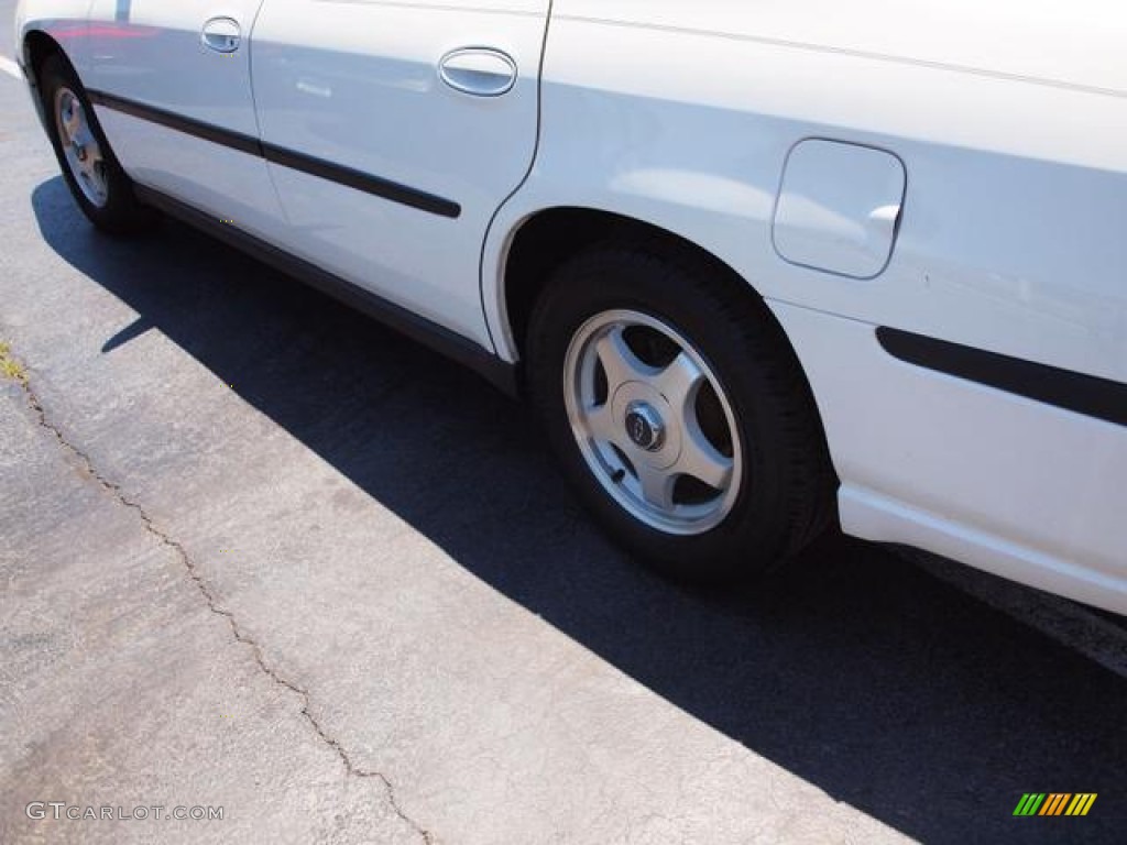2004 Impala  - White / Medium Gray photo #4