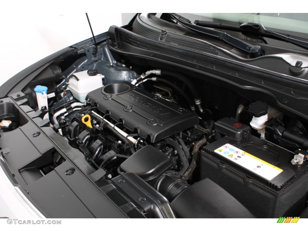 2011 Kia Sportage LX Engine Photos