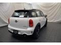 Light White - Cooper S Countryman Photo No. 2