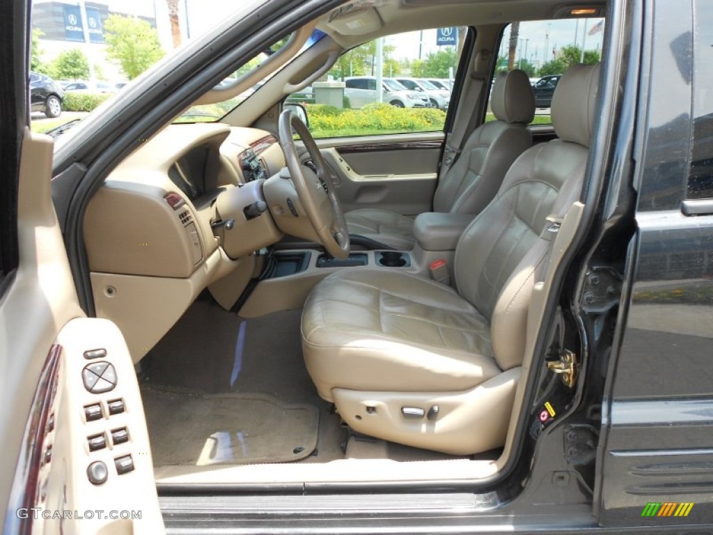 Taupe Interior 2004 Jeep Grand Cherokee Limited Photo #66646754