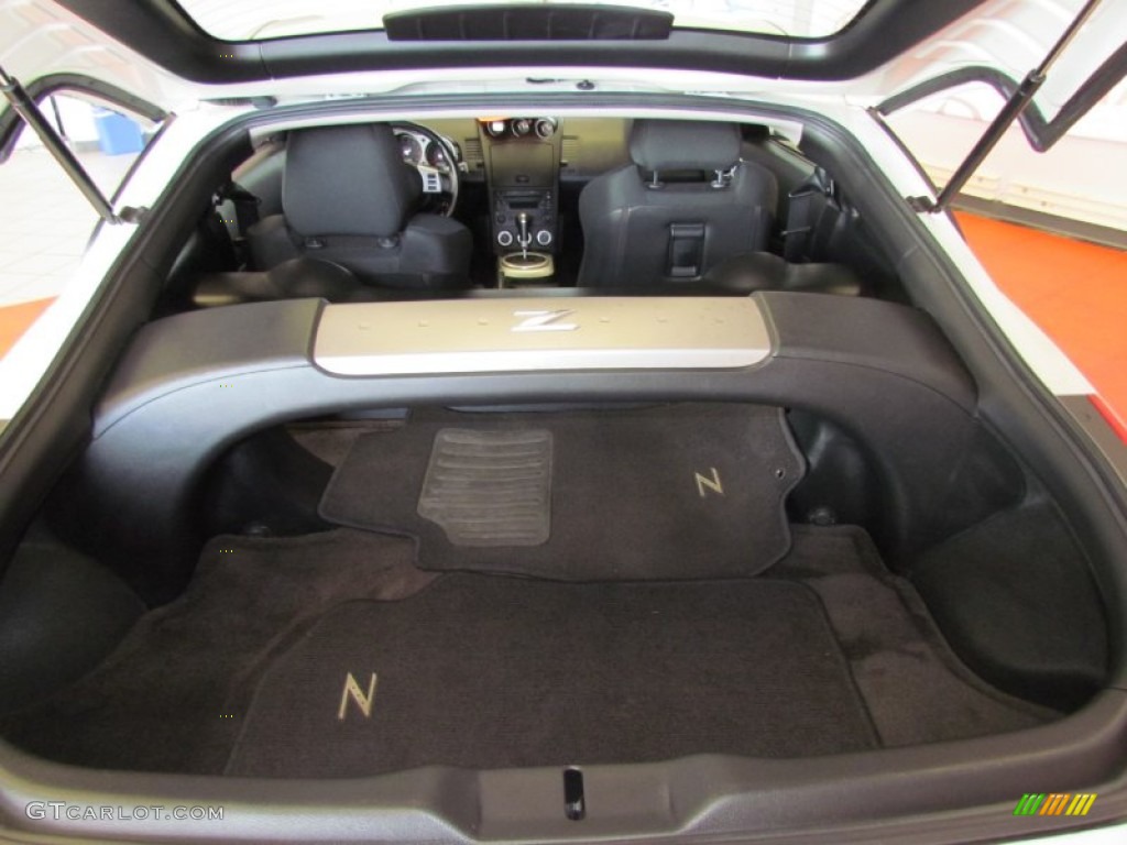 2007 Nissan 350Z Coupe Trunk Photos