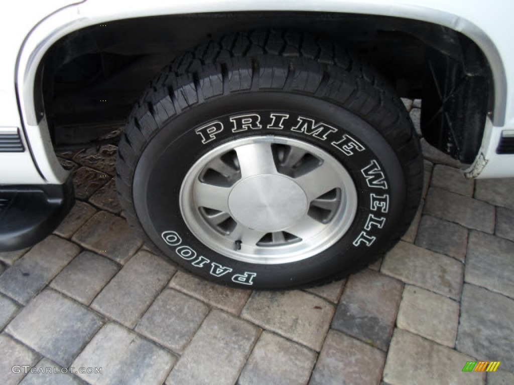 1998 Chevrolet Tahoe LS Wheel Photos