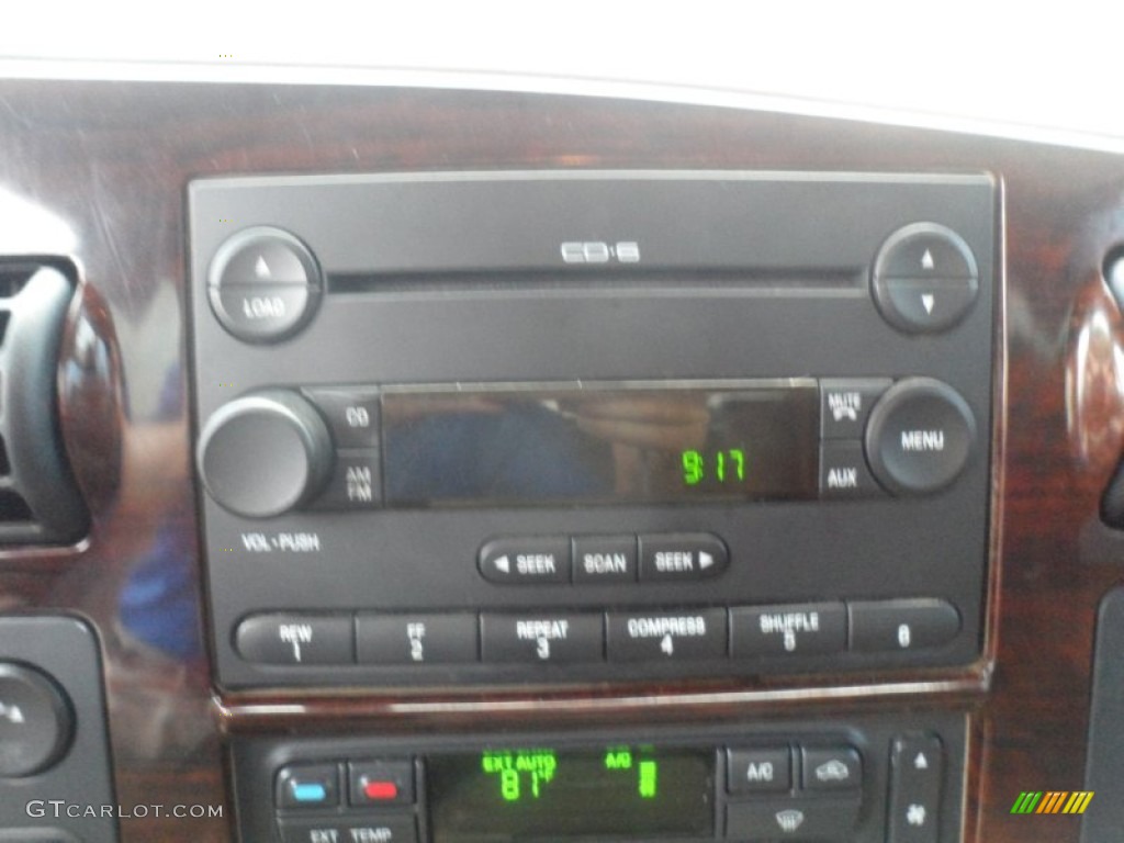2005 Ford F250 Super Duty King Ranch Crew Cab 4x4 Audio System Photo #66652709