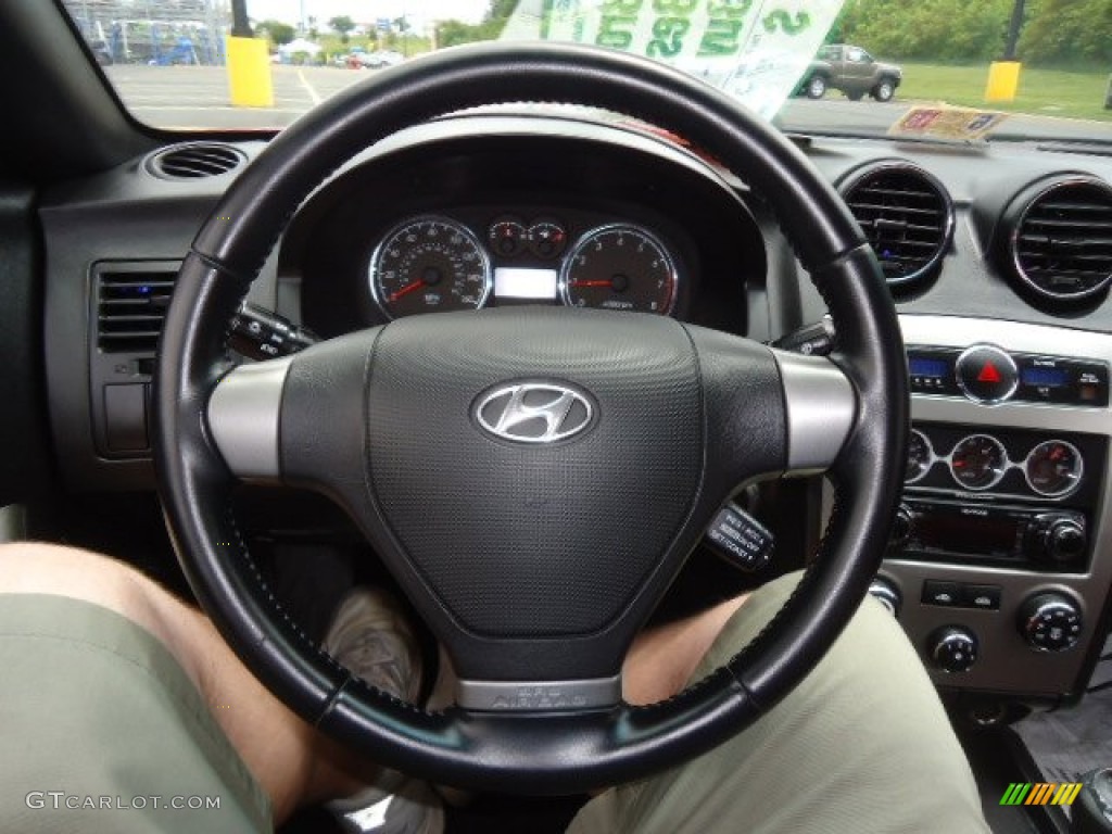 2007 Hyundai Tiburon SE Black/Red Steering Wheel Photo #66654224