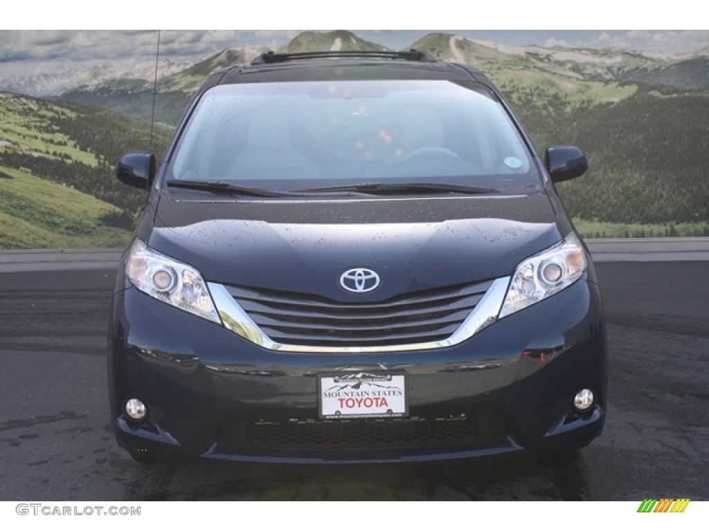 2012 Sienna XLE AWD - South Pacific Pearl / Light Gray photo #2