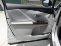 Classic Silver Metallic - Venza LE Photo No. 22