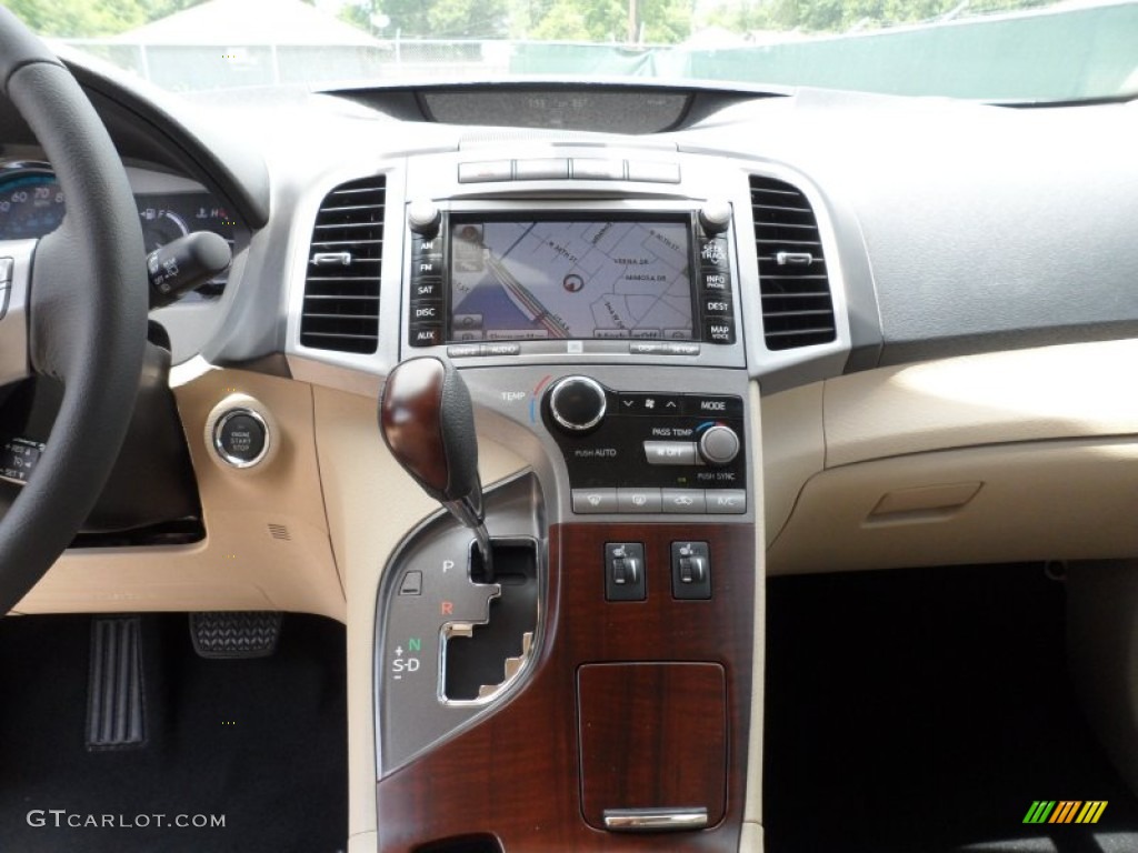 2012 Toyota Venza Limited Controls Photo #66656321