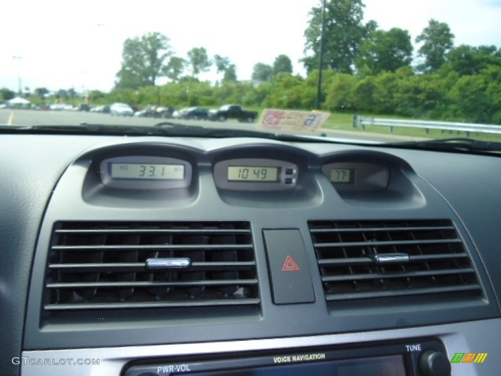 2005 Solara SLE V6 Convertible - Lunar Mist Silver Metallic / Dark Stone photo #17