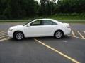 Super White - Camry XLE Photo No. 4