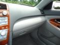 Super White - Camry XLE Photo No. 26