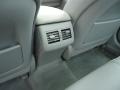 Super White - Camry XLE Photo No. 30
