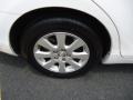 Super White - Camry XLE Photo No. 34