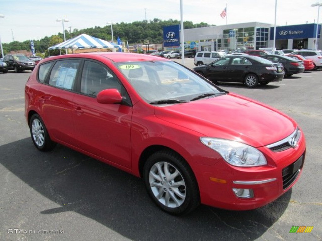 2009 Elantra Touring - Chilipepper Red / Black photo #1