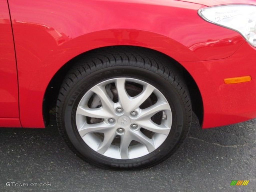 2009 Elantra Touring - Chilipepper Red / Black photo #3