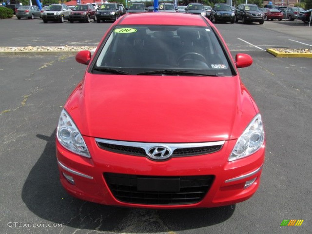 2009 Elantra Touring - Chilipepper Red / Black photo #4
