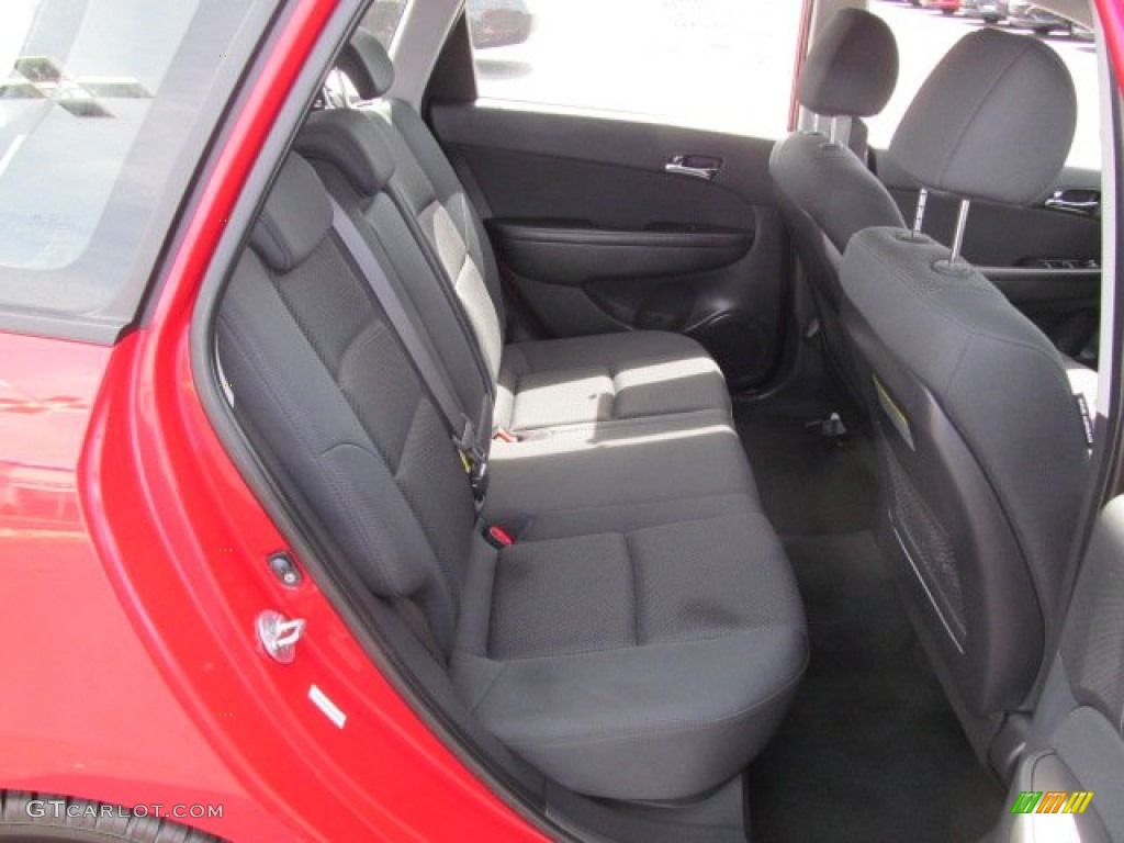 2009 Elantra Touring - Chilipepper Red / Black photo #12