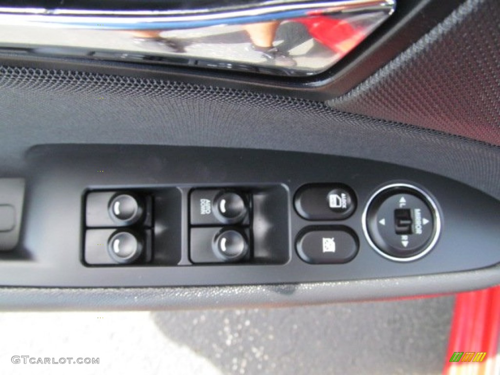 2009 Elantra Touring - Chilipepper Red / Black photo #15