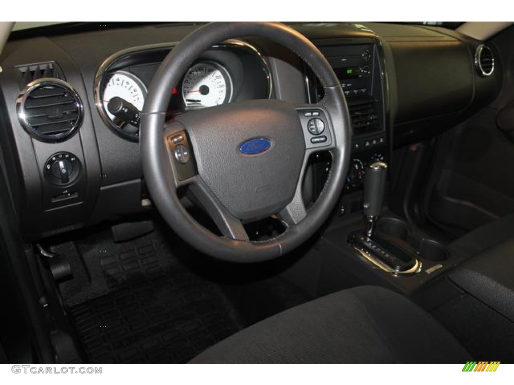 2010 Ford Explorer Sport Trac XLT 4x4 Charcoal Black Steering Wheel Photo #66659786